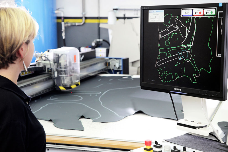 Illustration for article titled How Lamborghini builds its most technologically-advanced car ever